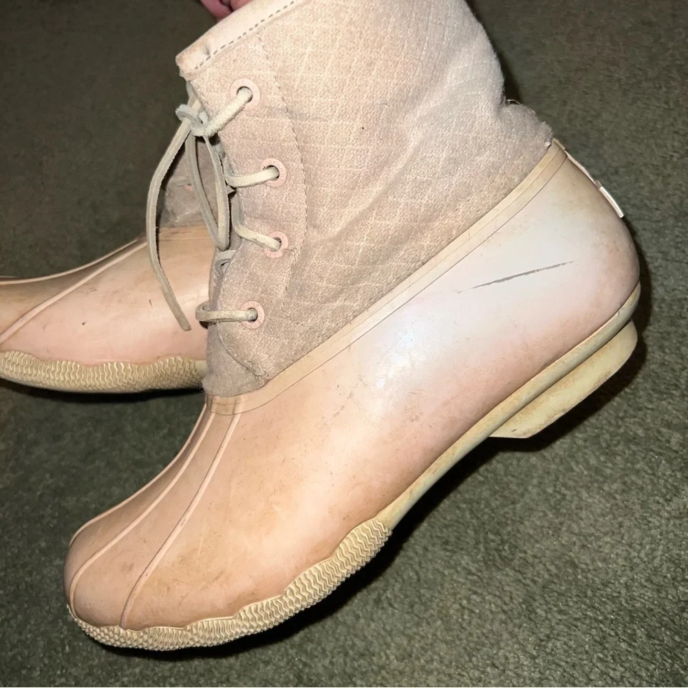 Sperry Women’s Saltwater Duck Boots Size 7.5